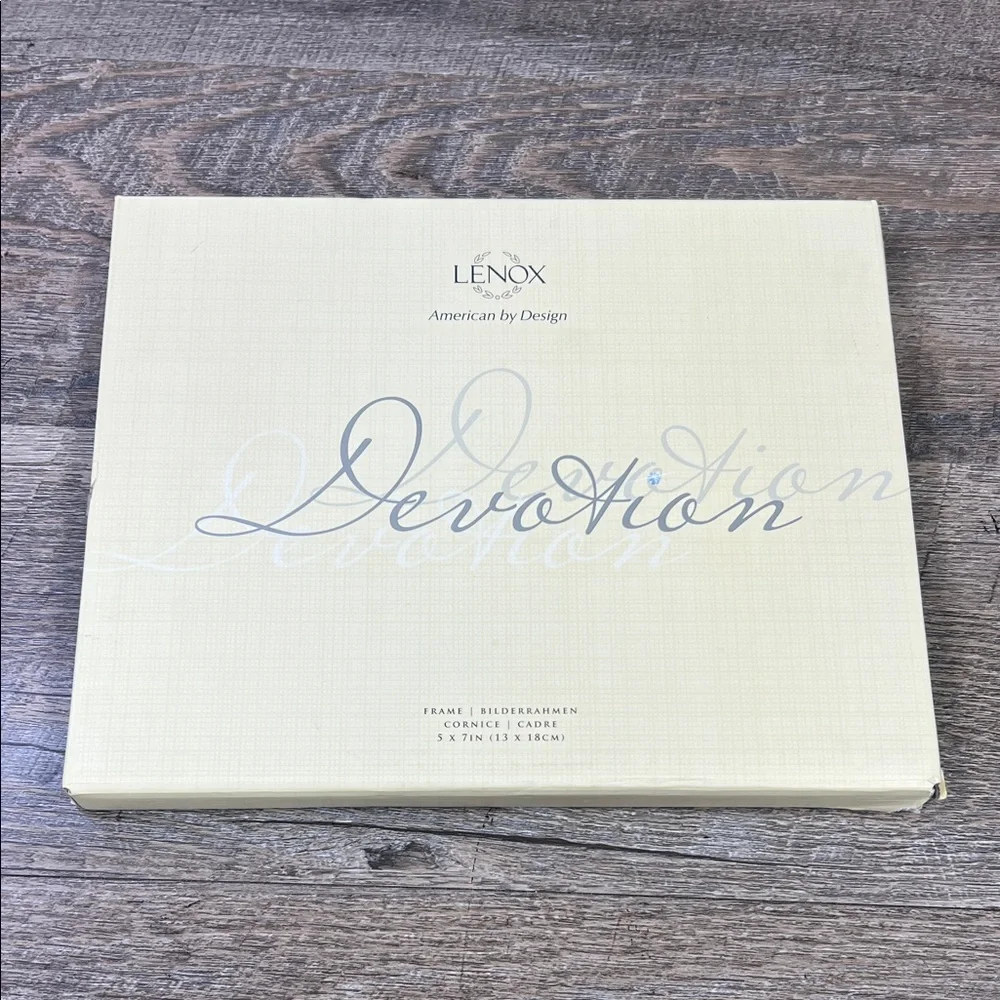 ✨ Lenox “Devotion” Silver-Plated 5x7 Picture Frame (NIB)